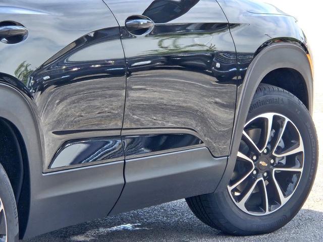 Photo of 2026 Mosaic Black Metallic Chevrolet Trailblazer
