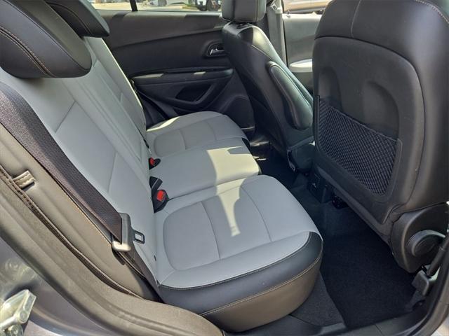 Photo of 2020 Satin Steel Metallic Chevrolet Trax
