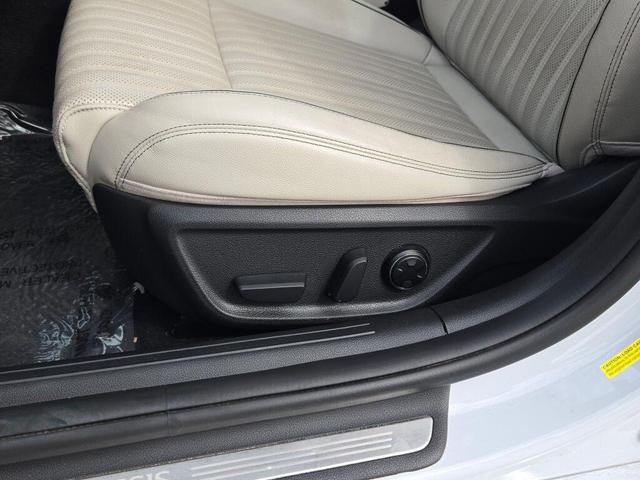 Photo of 2022 Siberian Ice Genesis G70