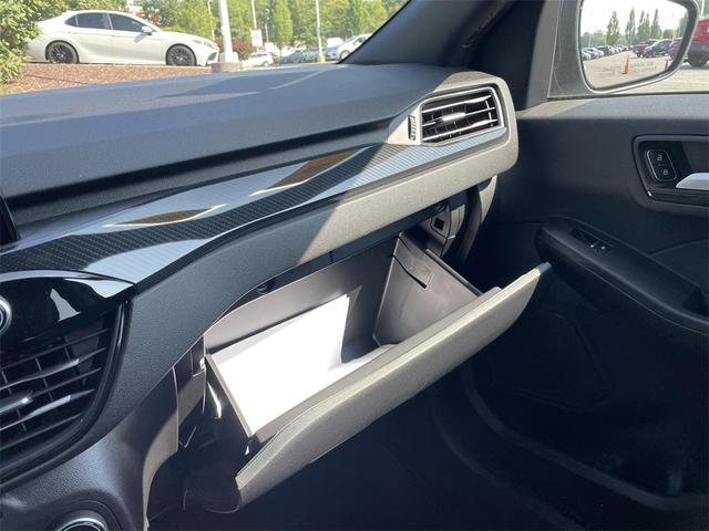 Photo of 2025 Vapor Blue Metallic Ford Escape