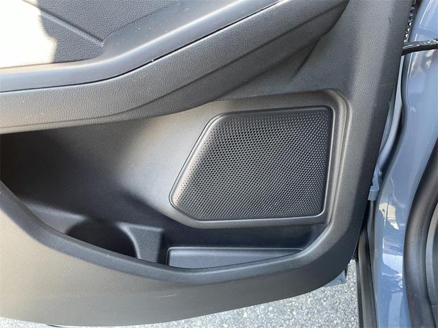 Photo of 2025 Vapor Blue Metallic Ford Escape