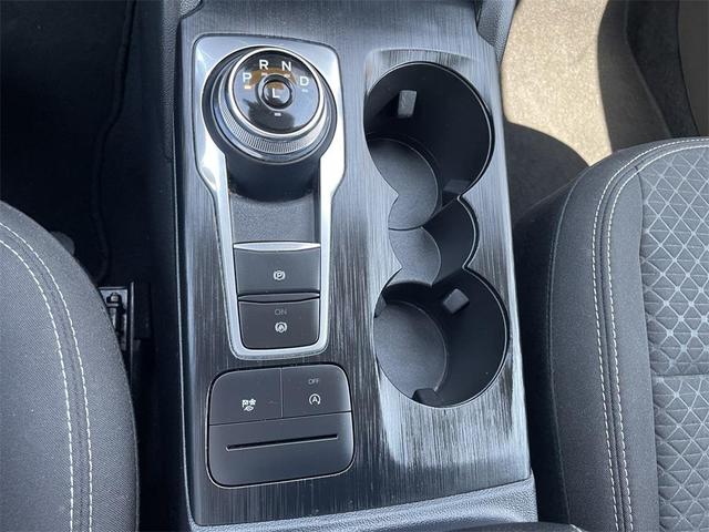 Photo of 2023 Atlas Blue Metallic Ford Escape