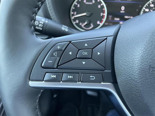 Photo of 2025 Electric Blue Metallic Nissan Sentra