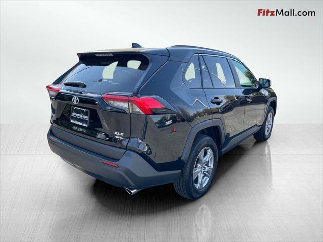 Photo of 2024 Black Toyota RAV4