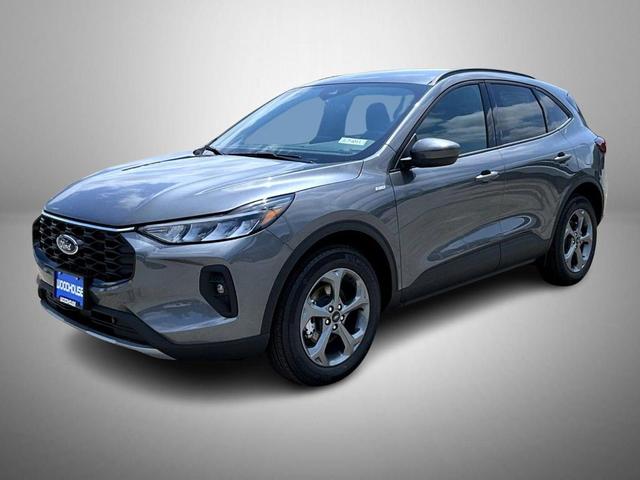 Photo of 2025 Carbonized Gray Metallic Ford Escape