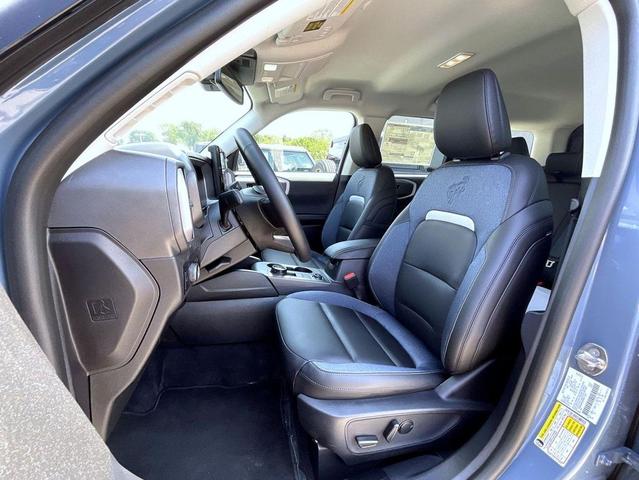 Photo of 2025 Azure Gray Metallic Tri-Coat Ford Bronco Sport