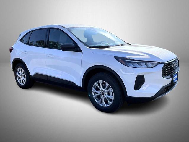 Photo of 2025 Oxford White Ford Escape
