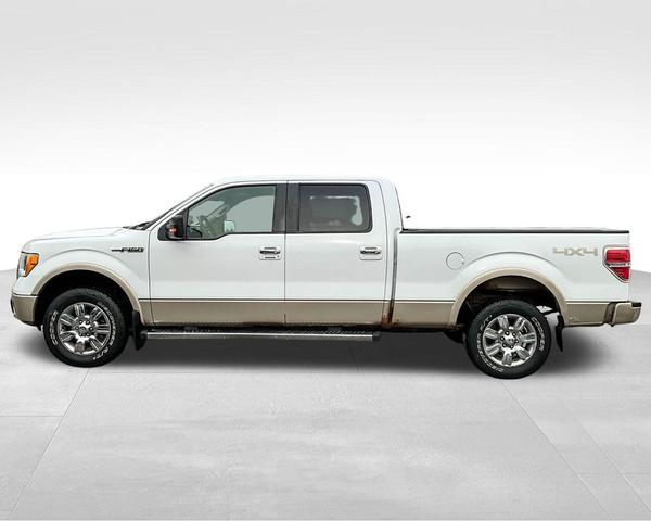 Photo of 2010 White Ford F-150