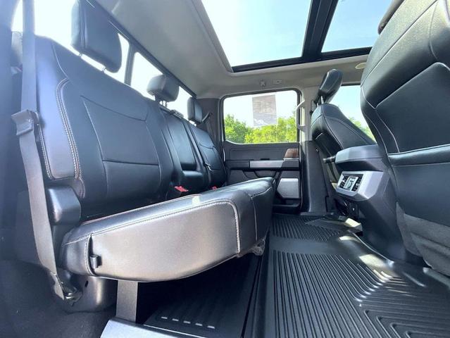 Photo of 2024 Oxford White Ford F-250