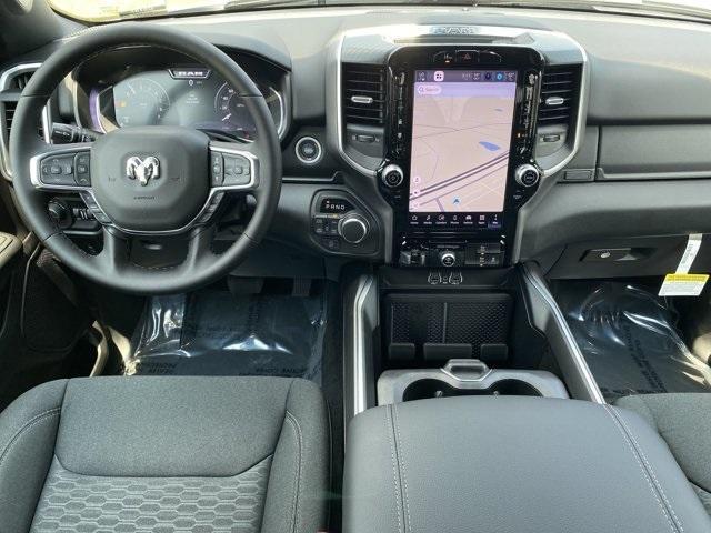Photo of 2025 Bright White Clearcoat RAM 1500