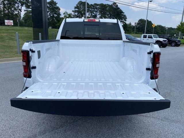 Photo of 2025 Bright White Clearcoat RAM 1500