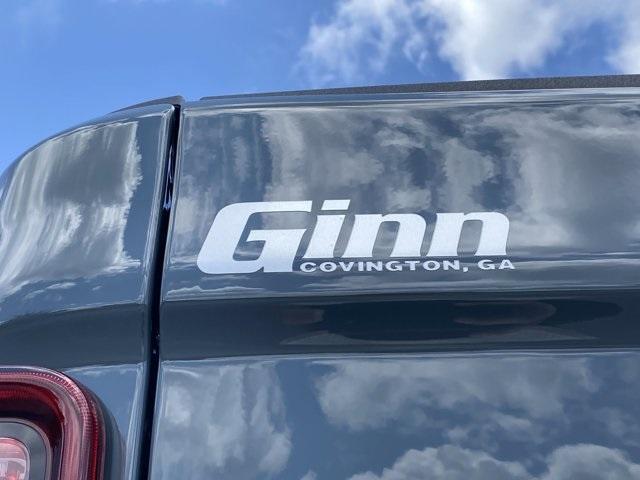 Photo of 2025 Anvil Clearcoat Jeep Gladiator