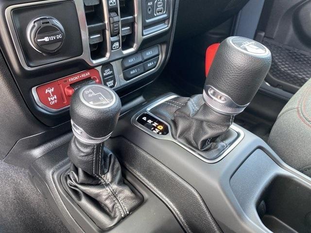 Photo of 2025 Anvil Clearcoat Jeep Gladiator