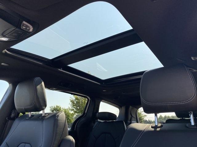 Photo of 2026 PW7 Chrysler Pacifica