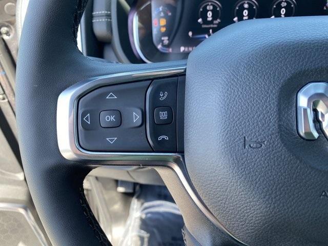 Photo of 2025 Granite Crystal Clearcoat Metallic RAM 2500