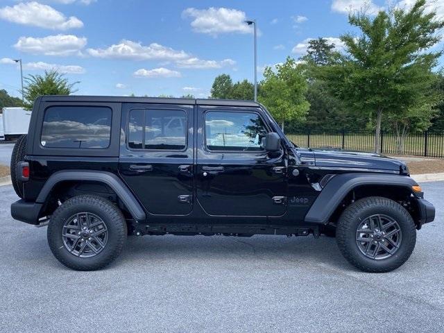 Photo of 2024 Black Clearcoat Jeep Wrangler