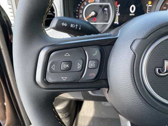 Photo of 2024 Black Clearcoat Jeep Wrangler