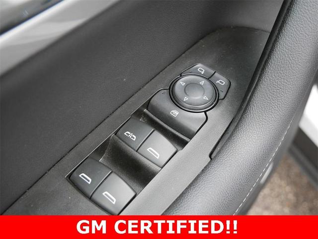 Photo of 2022 Summit White Chevrolet Blazer