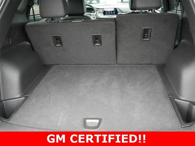 Photo of 2022 Summit White Chevrolet Blazer