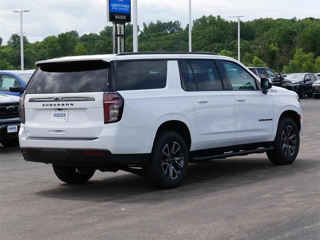 Photo of 2021 Summit White Chevrolet Suburban