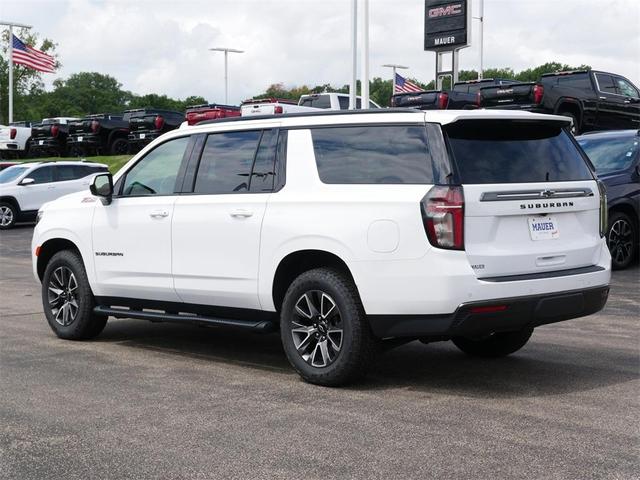 Photo of 2021 Summit White Chevrolet Suburban