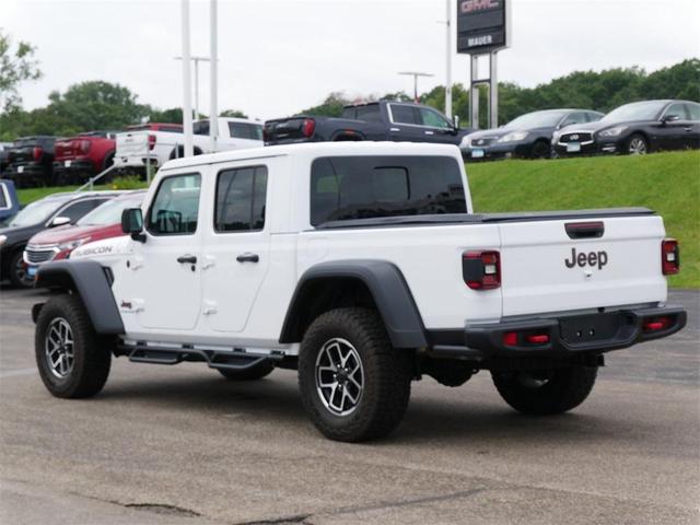 Photo of 2025 Bright White Clearcoat Jeep Gladiator