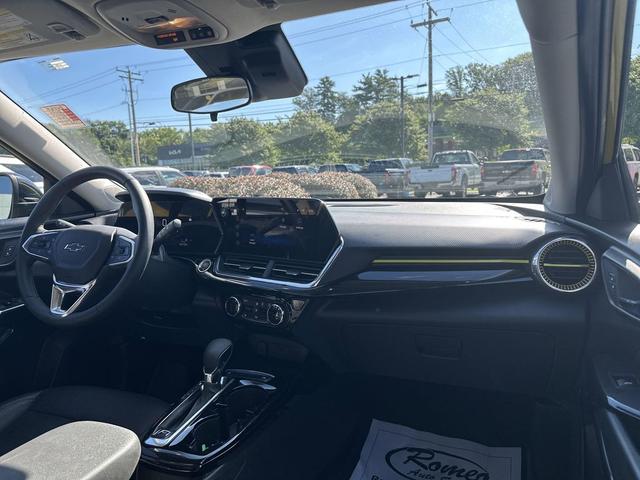 Photo of 2024 Nitro Yellow Metallic Chevrolet Trax