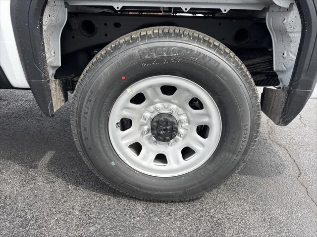 Photo of 2025 Summit White GMC Sierra 2500