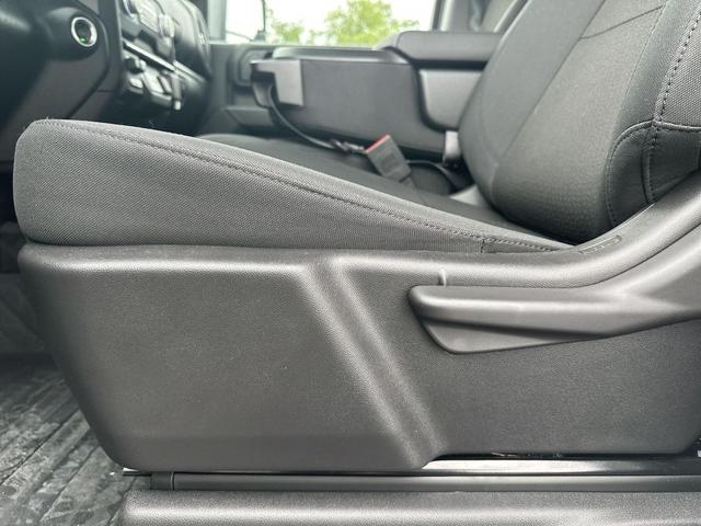 Photo of 2025 Summit White GMC Sierra 3500