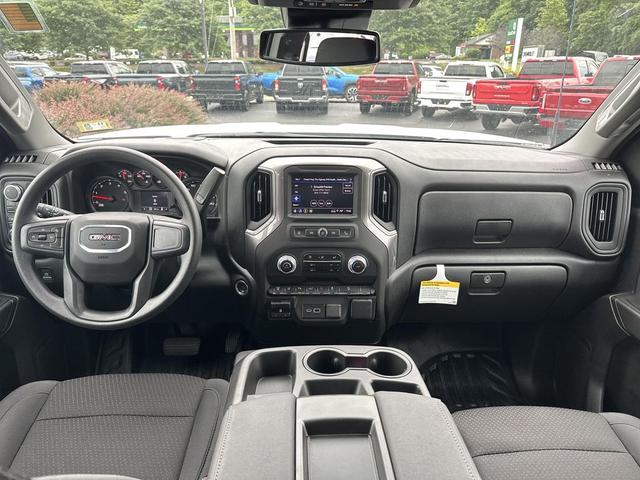 Photo of 2025 Summit White GMC Sierra 3500