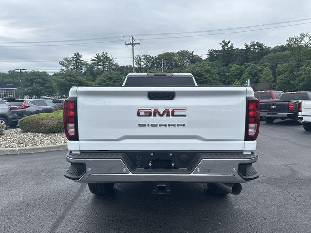 Photo of 2025 Summit White GMC Sierra 3500
