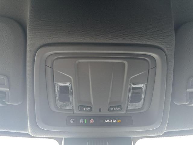 Photo of 2025 Summit White GMC Sierra 3500