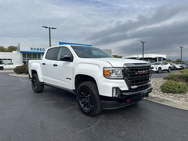 Photo of 2022 Summit White GMC Canyon