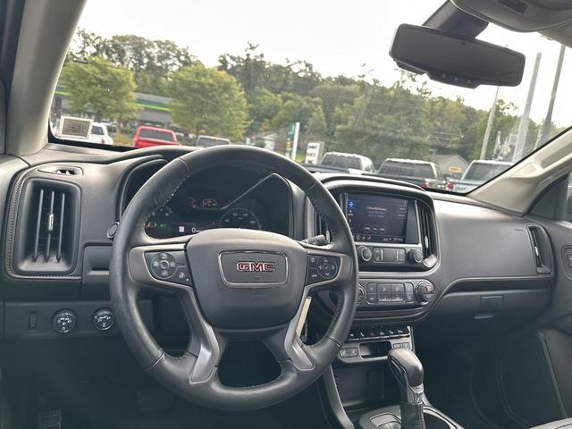 Photo of 2022 Summit White GMC Canyon