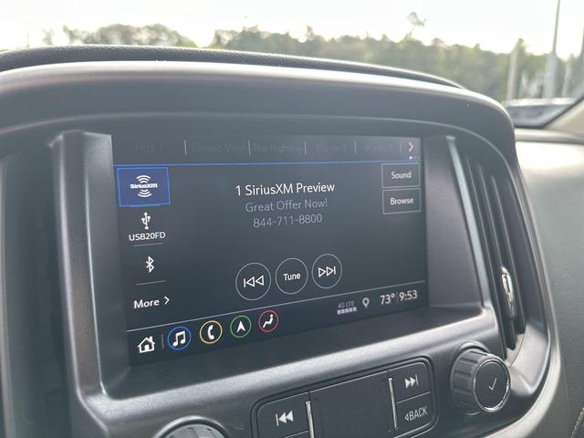 Photo of 2022 Summit White GMC Canyon