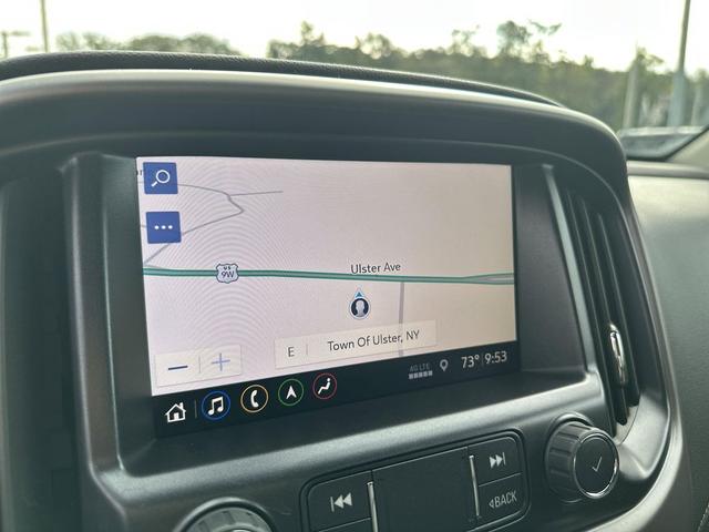 Photo of 2022 Summit White GMC Canyon