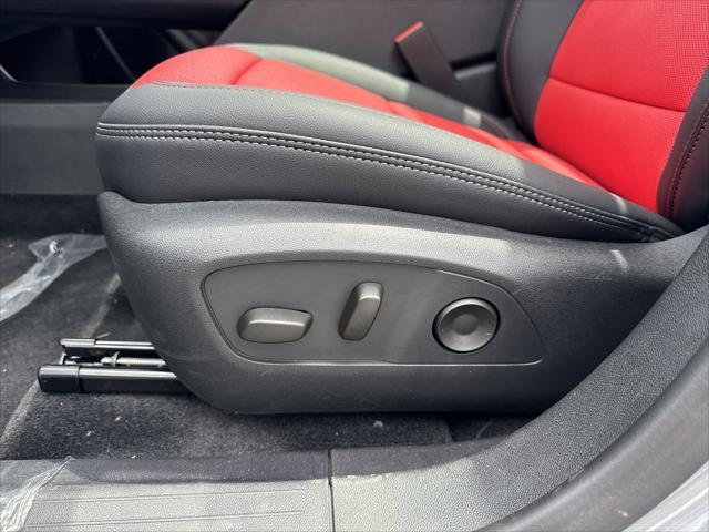 Photo of 2025 Sterling Gray Metallic Chevrolet Equinox EV