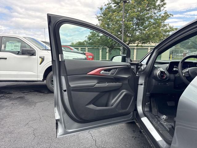 Photo of 2025 Sterling Gray Metallic Chevrolet Equinox EV