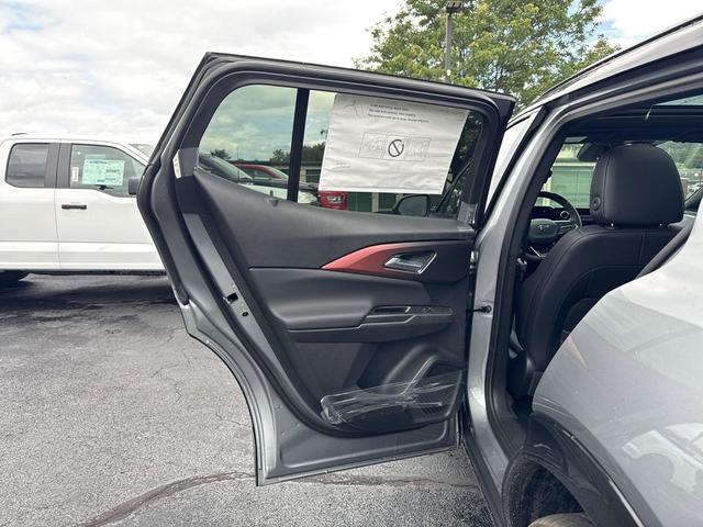 Photo of 2025 Sterling Gray Metallic Chevrolet Equinox EV