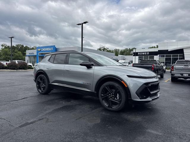 Photo of 2025 Sterling Gray Metallic Chevrolet Equinox EV