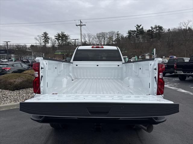 Photo of 2025 Summit White Chevrolet Silverado 3500