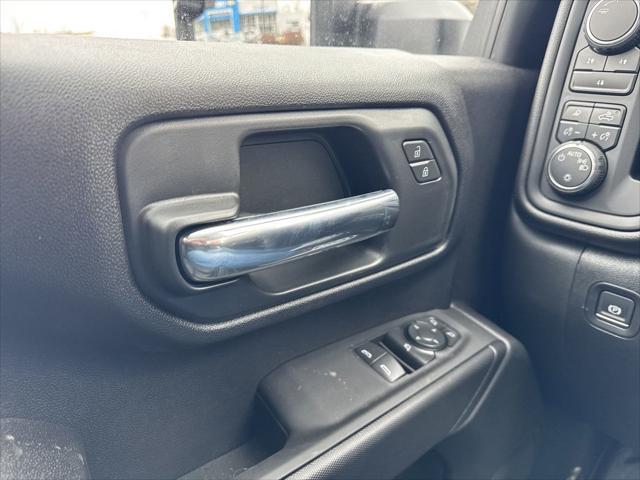 Photo of 2025 Summit White Chevrolet Silverado 3500