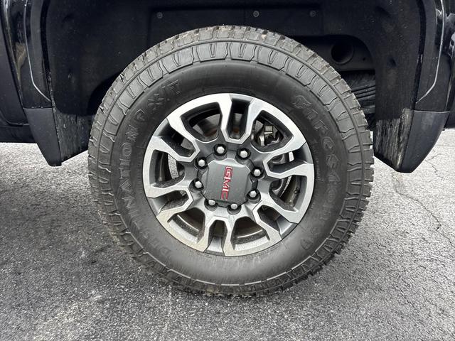 Photo of 2023 Ebony Twilight Metallic GMC Sierra 2500