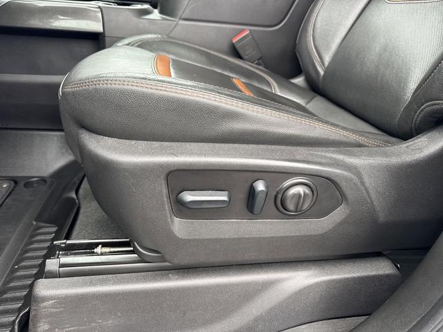 Photo of 2023 Ebony Twilight Metallic GMC Sierra 2500