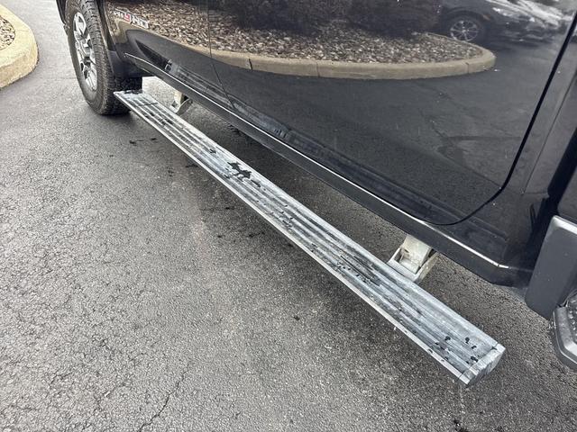 Photo of 2023 Ebony Twilight Metallic GMC Sierra 2500