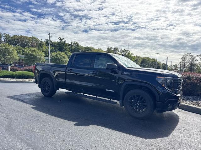 Photo of 2023 Onyx Black GMC Sierra 1500