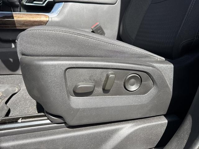 Photo of 2023 Onyx Black GMC Sierra 1500