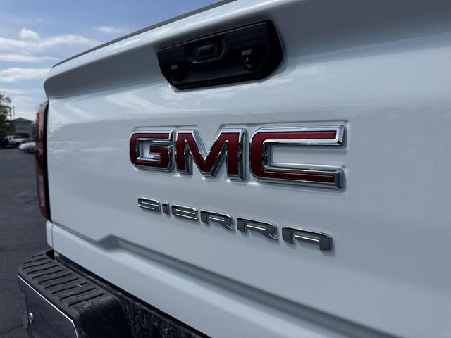 Photo of 2025 Summit White GMC Sierra 3500
