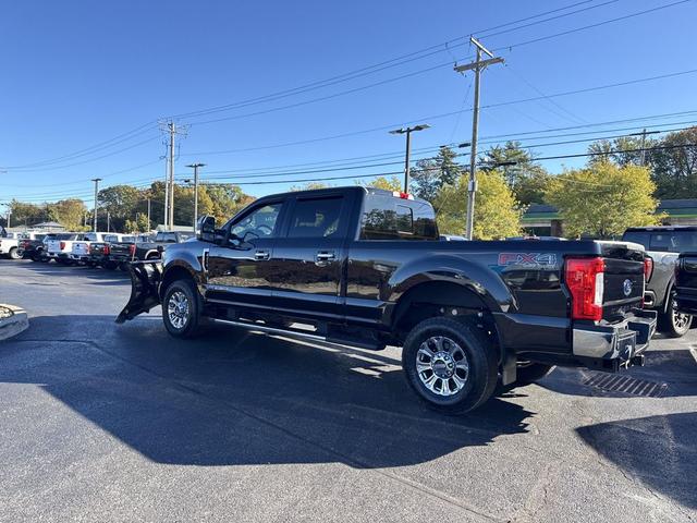 Photo of 2019 Agate Black Metallic Ford F-250