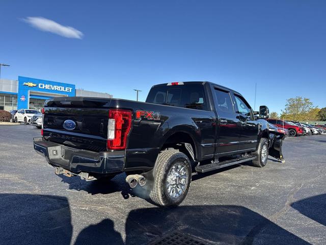 Photo of 2019 Agate Black Metallic Ford F-250